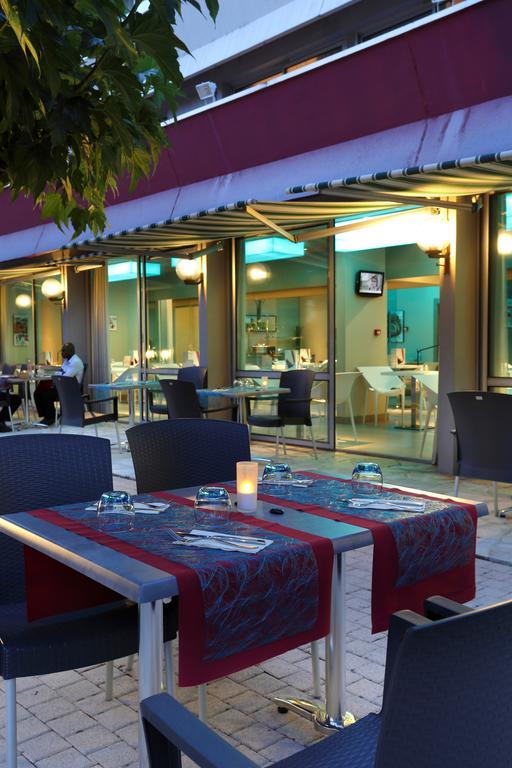Mercure Brive Ussac Buitenkant foto