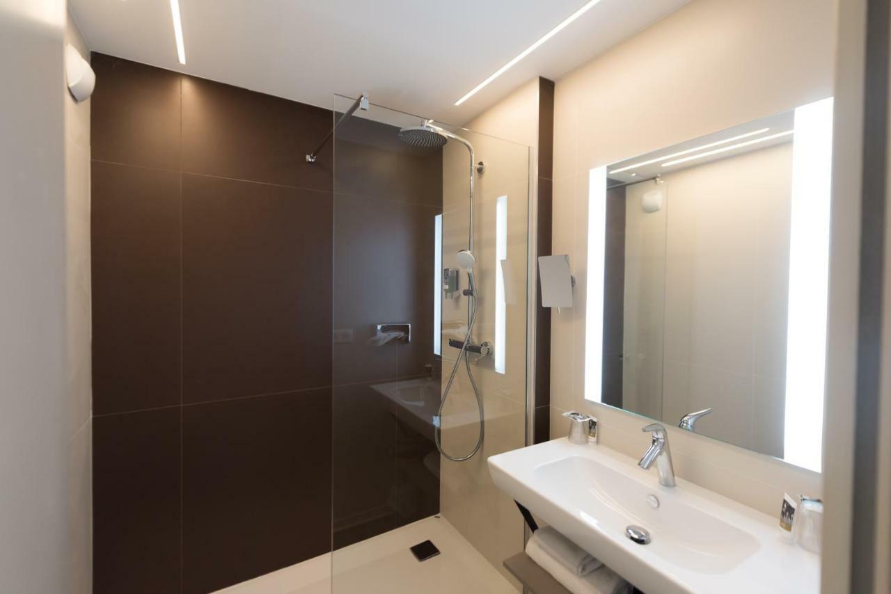 Mercure Brive Ussac Buitenkant foto